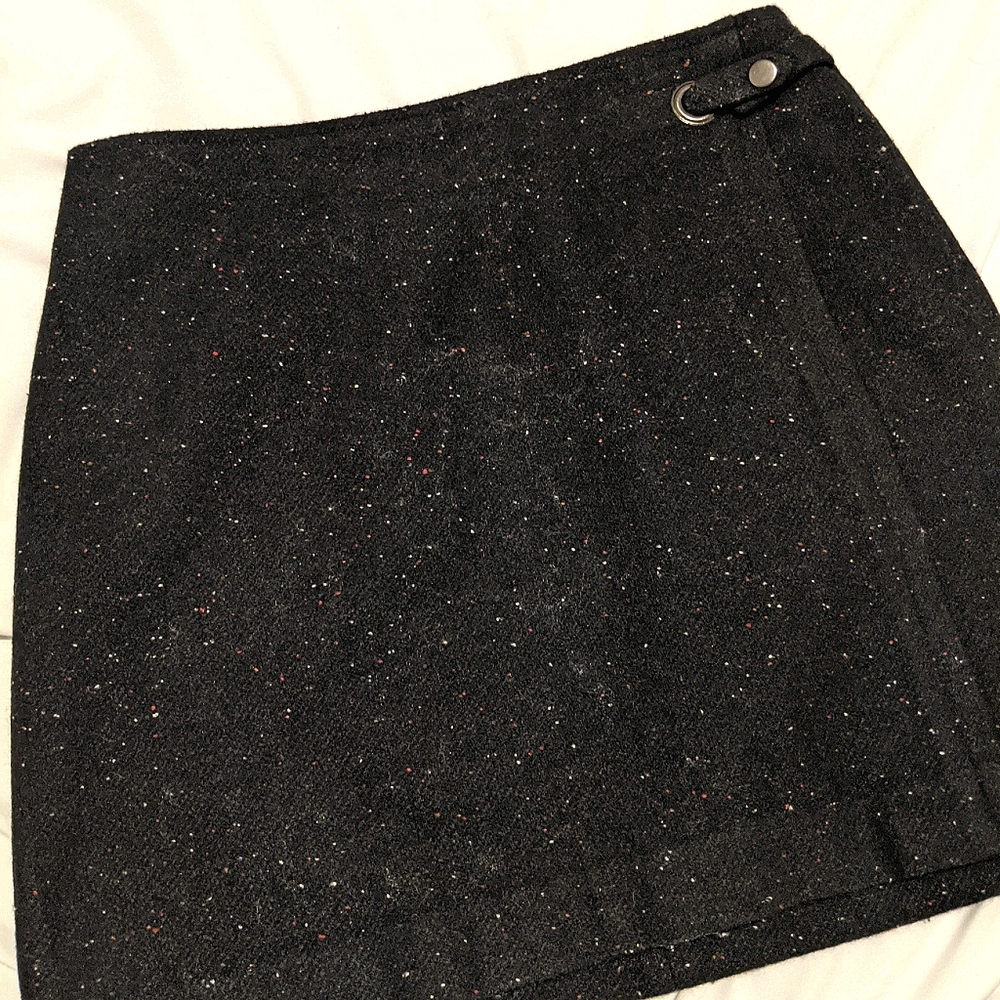 Banana Republic speckled wool navy skirt